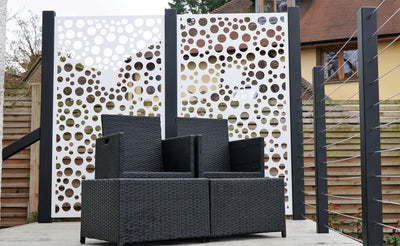 The-Balanced-Collection Metal Garden Screen