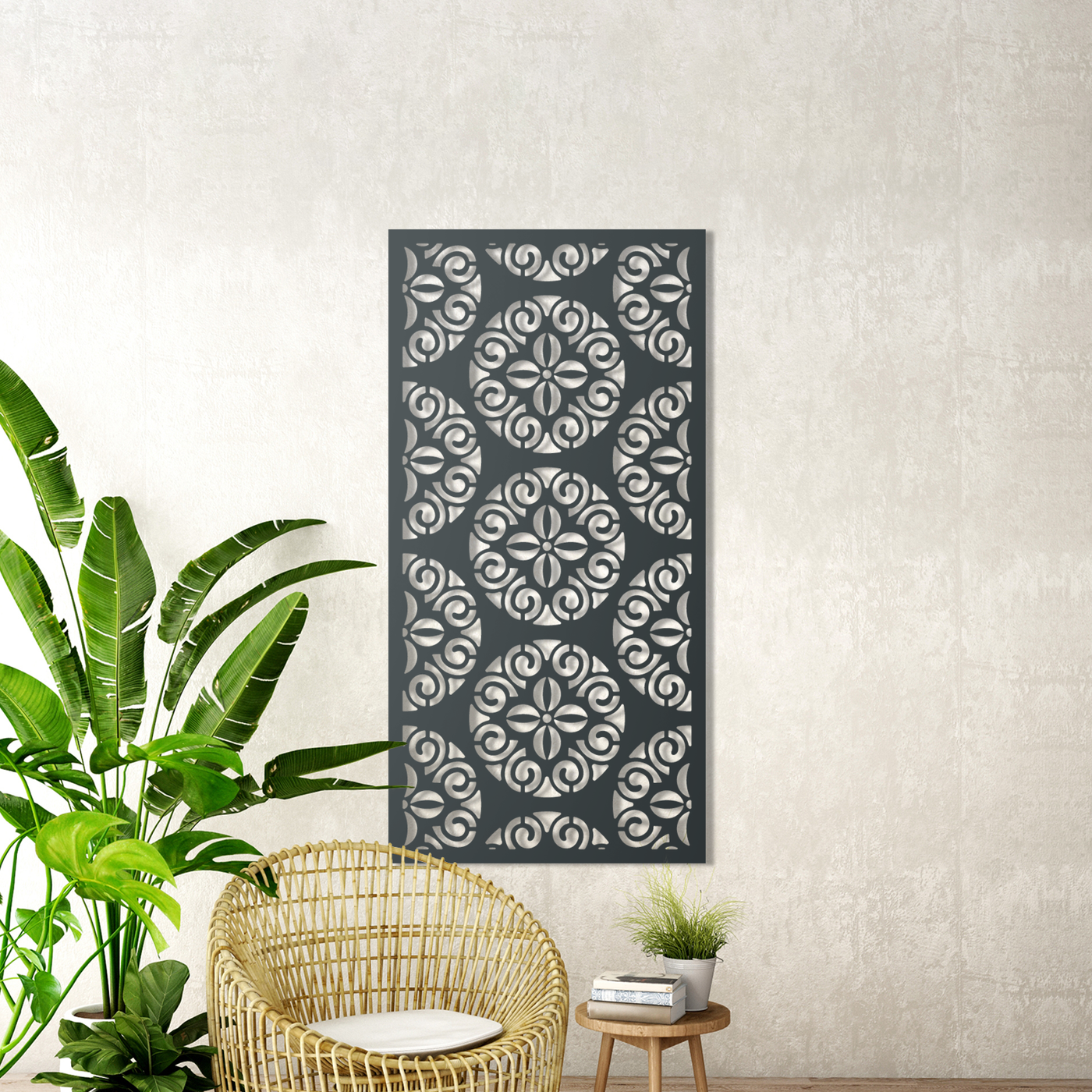 Antique Metal Screen: Elevate Your Garden