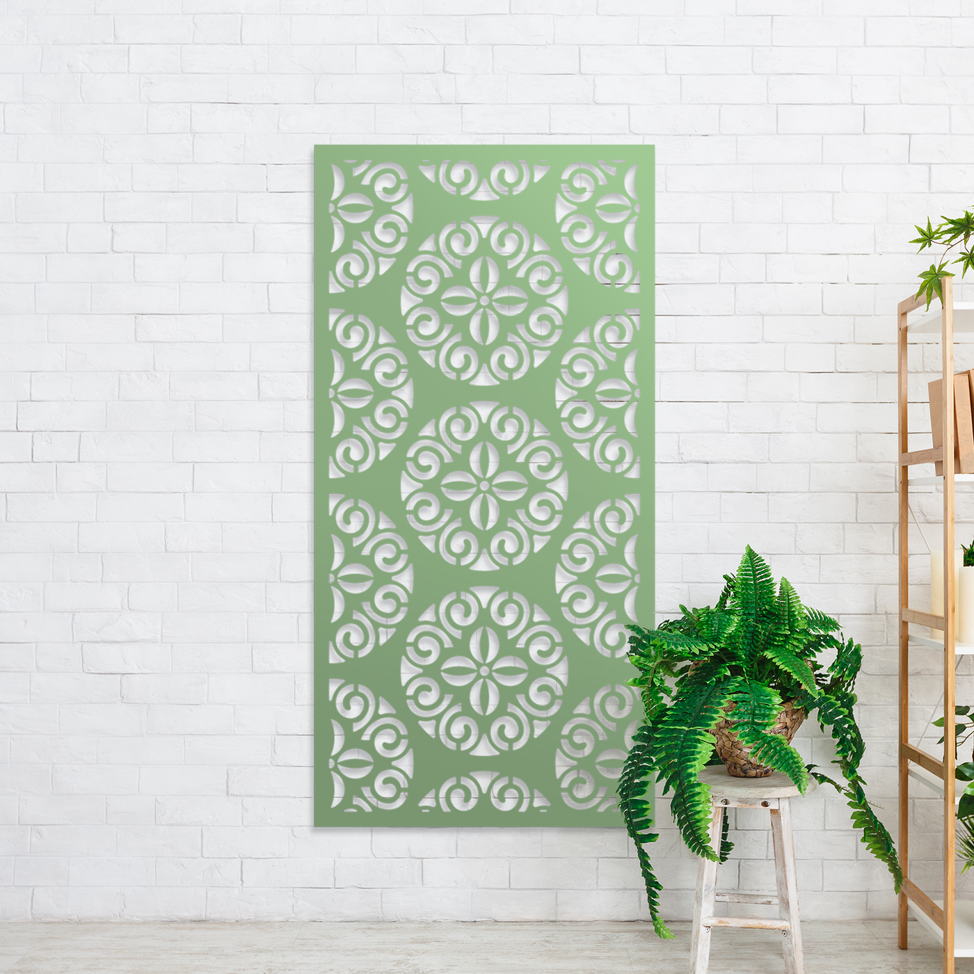 Antique Metal Screen: Elevate Your Garden